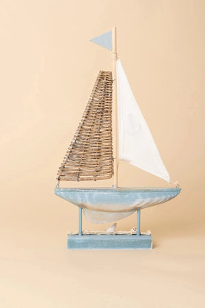 Carraig Donn Small Wooden Decorative Boat
