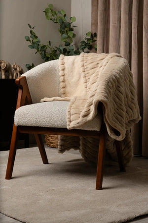 Carraig Donn Soft Beige Textured Throw