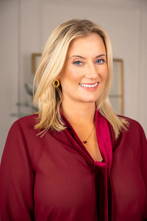 Carraig Donn Square Red Stone Necklace