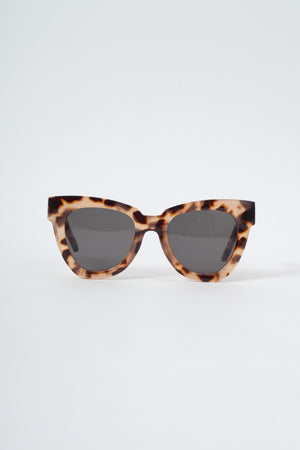 Carraig Donn Statement Tortoise Shell Cateye Sunglasses