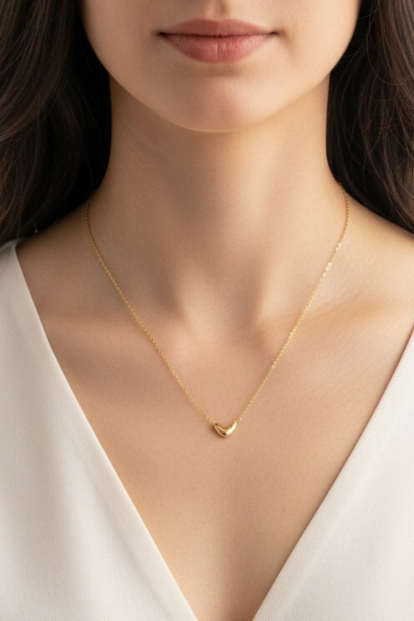 Carraig Donn Stone Detail Gold Necklace