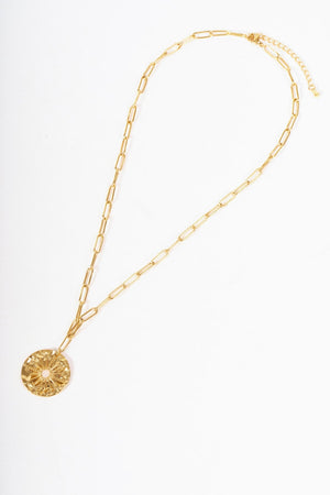 Carraig Donn Stone Inset Star Pendant Necklace