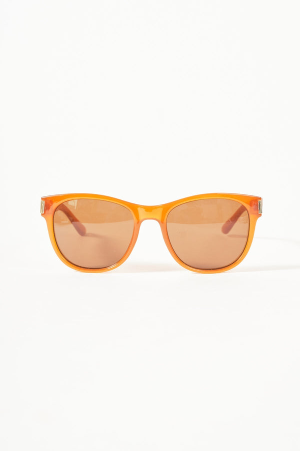Carraig Donn Tan Brown Classic Frame Sunglasses