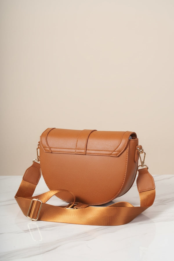 Carraig Donn Tan Brown Flap Crossbody Bag