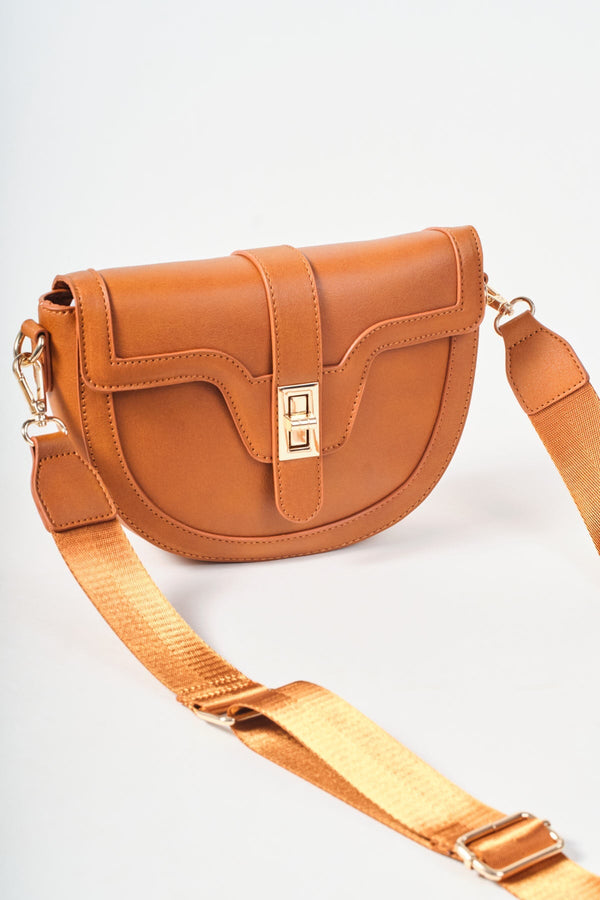 Carraig Donn Tan Brown Flap Crossbody Bag