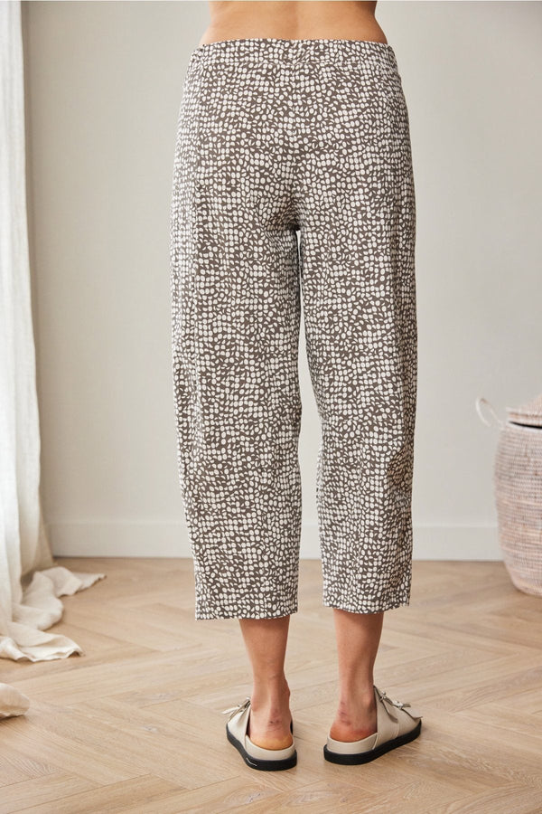 Carraig Donn Taupe Print Slouch Trousers
