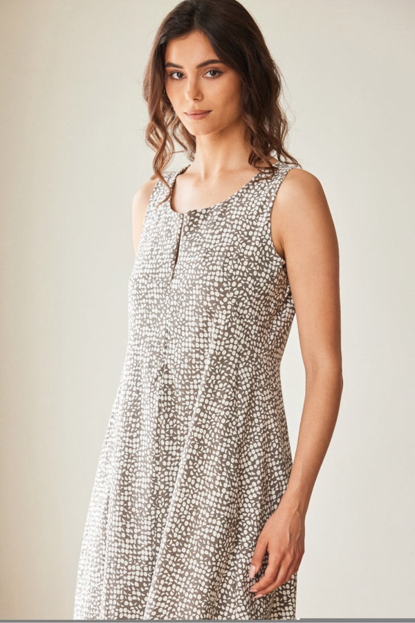 Carraig Donn Taupe Print Technical Midi Dress