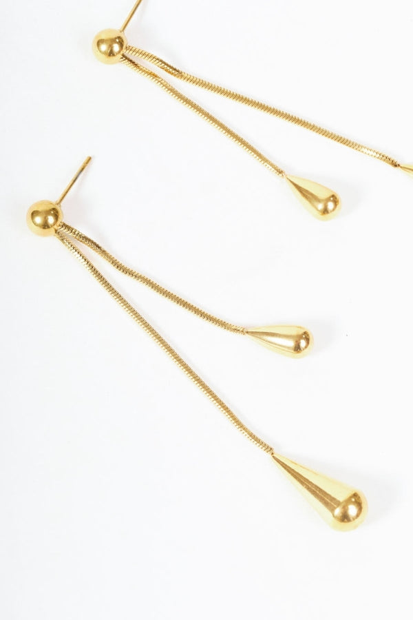Carraig Donn Teardrop Drop Earrings