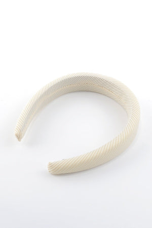 Textured Hairband in Cream