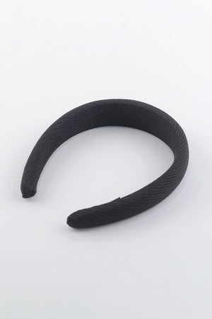 Textured Hairband in Black