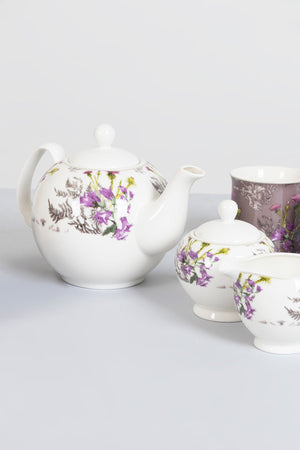 Carraig Donn Thistle Bone China 7 Piece Tea Set