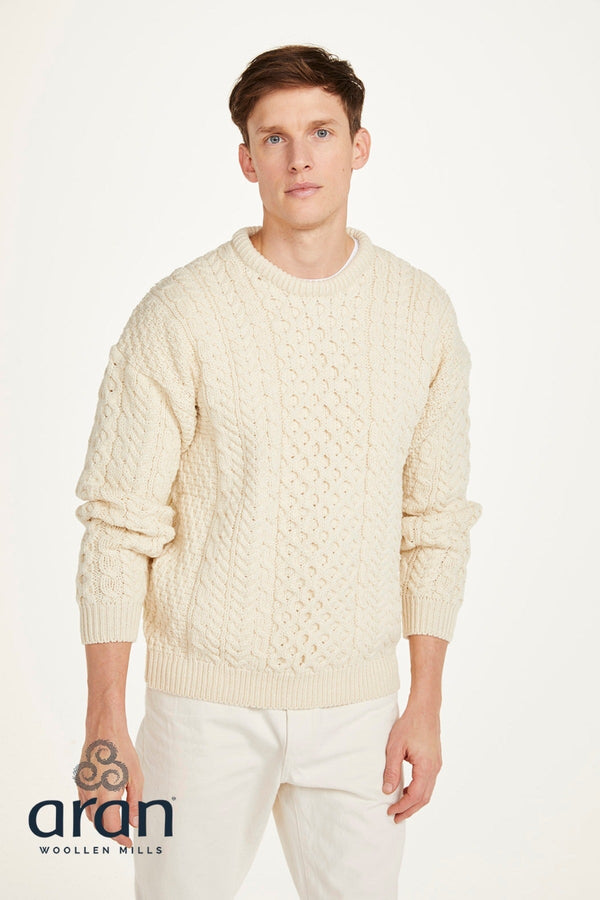 Carraig Donn Traditional Unisex Aran Sweater in Cream