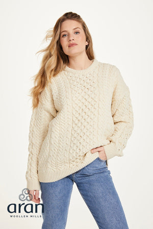 Carraig Donn Traditional Unisex Aran Sweater in Cream