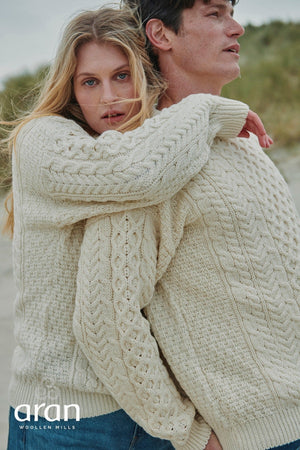 Unisex Aran Sweater in Cream Aran Woolen Mills Carraig Donn