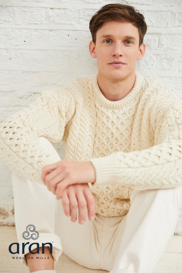 Carraig Donn Traditional Unisex Aran Sweater in Cream