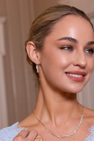 Carraig Donn Twist Stone & Chain Earrings