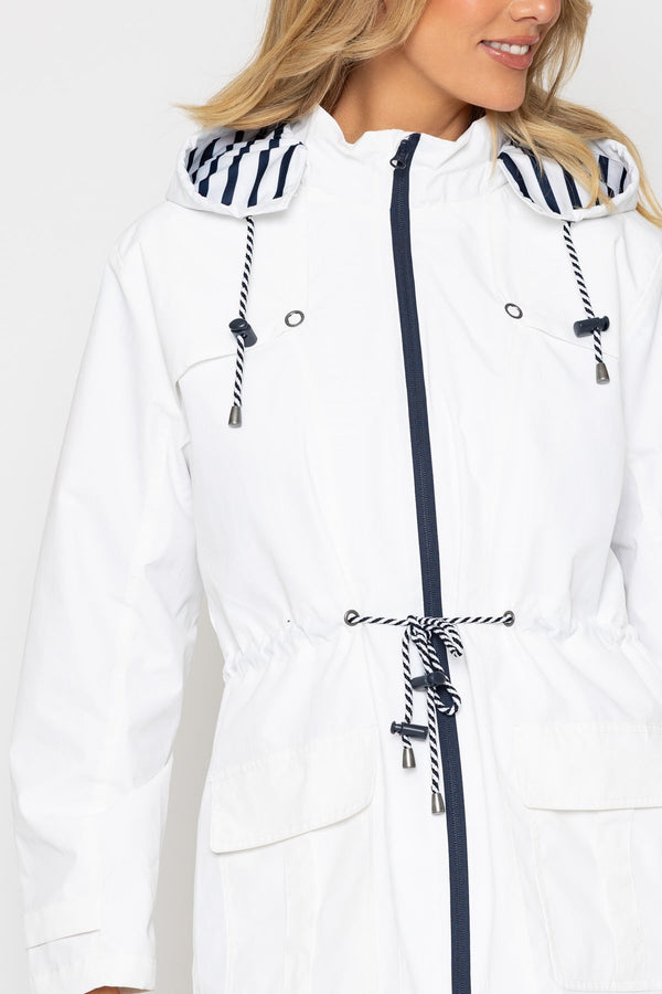 Carraig Donn Water Repellent Drawstring Jacket With Jersey Stripe Lining