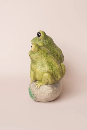 Carraig Donn "Welcome" Frogs Decorative Garden Stone