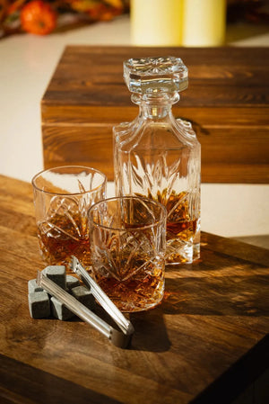 Carraig Donn Whiskey Decanter Set with 2 Glasses