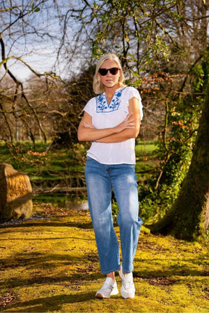 Carraig Donn White Cap Sleeve Top With Embroidery