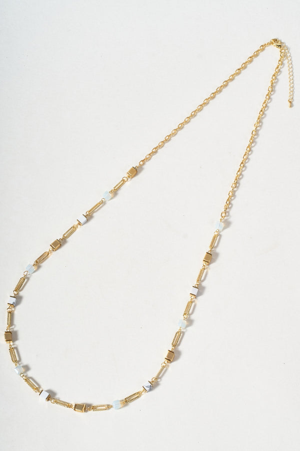 Carraig Donn White Cube Beaded Necklace