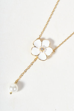 Carraig Donn White Daisy Link Necklace