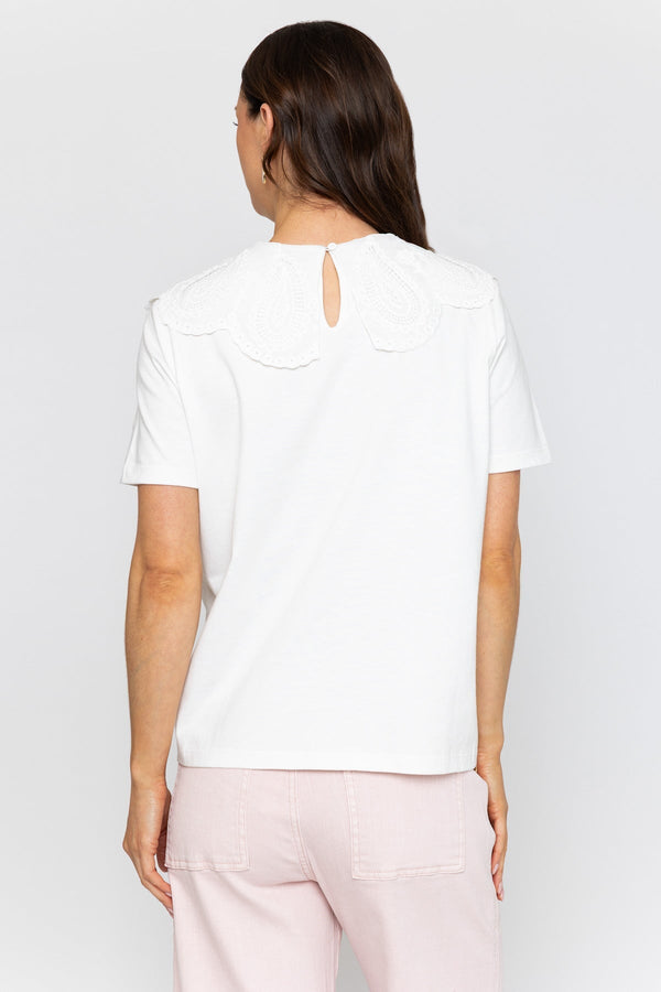 Carraig Donn White Embroidered Collar T-Shirt