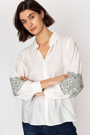 Carraig Donn White Long Sleeve Shirt with Khaki Embroidery