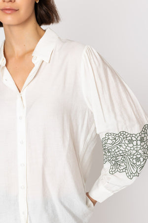 Carraig Donn White Long Sleeve Shirt with Khaki Embroidery
