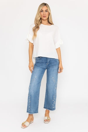 Carraig Donn White Loose Fit Top with Ruffle Sleeves