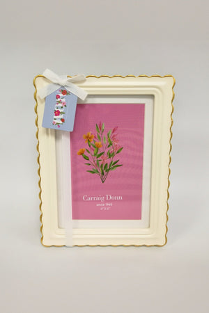 Carraig Donn White Ribbon 4x6 Photo Frame with Gold Detailing