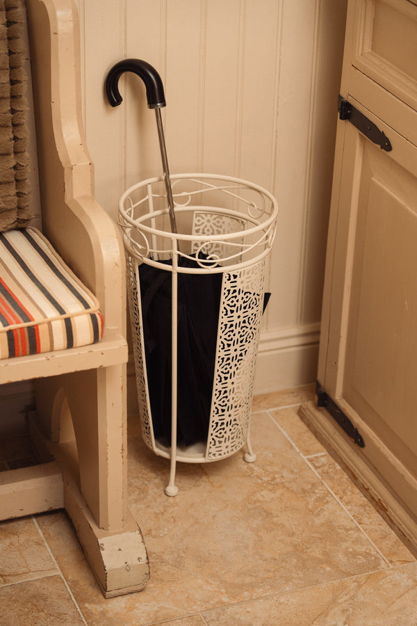 Carraig Donn White Round Umbrella Stand