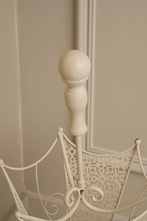Carraig Donn White Umbrella Stand