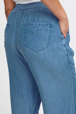 Carraig Donn Wide Leg Jeans in Denim