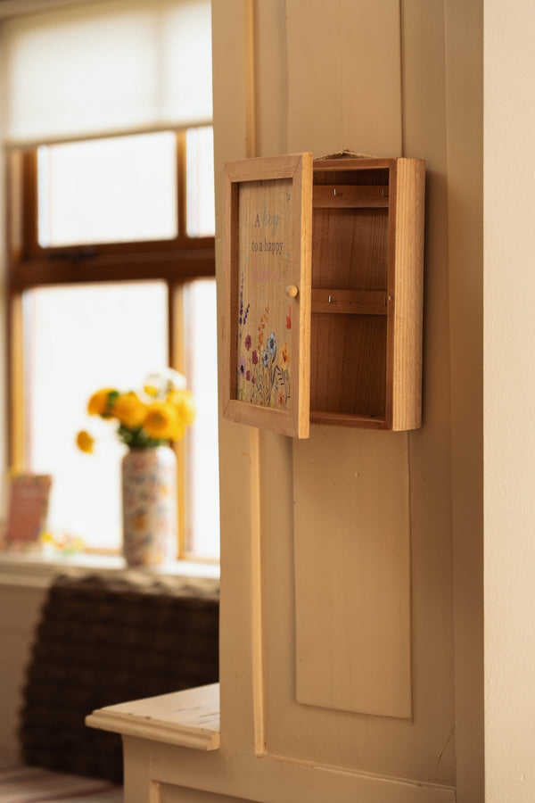 Carraig Donn Wooden Floral Key Box