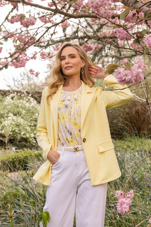 Carraig Donn Yellow Print Round Neck Top