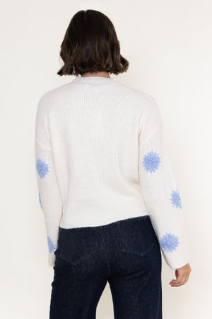 Carraig Donn Cream & Blue Floral Applique Knitted Round Neck Long Sleeve Jumper