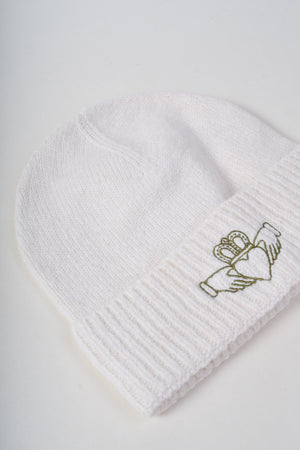 Carraig Donn Cream Knit Green Embroidered Claddagh Design Hat