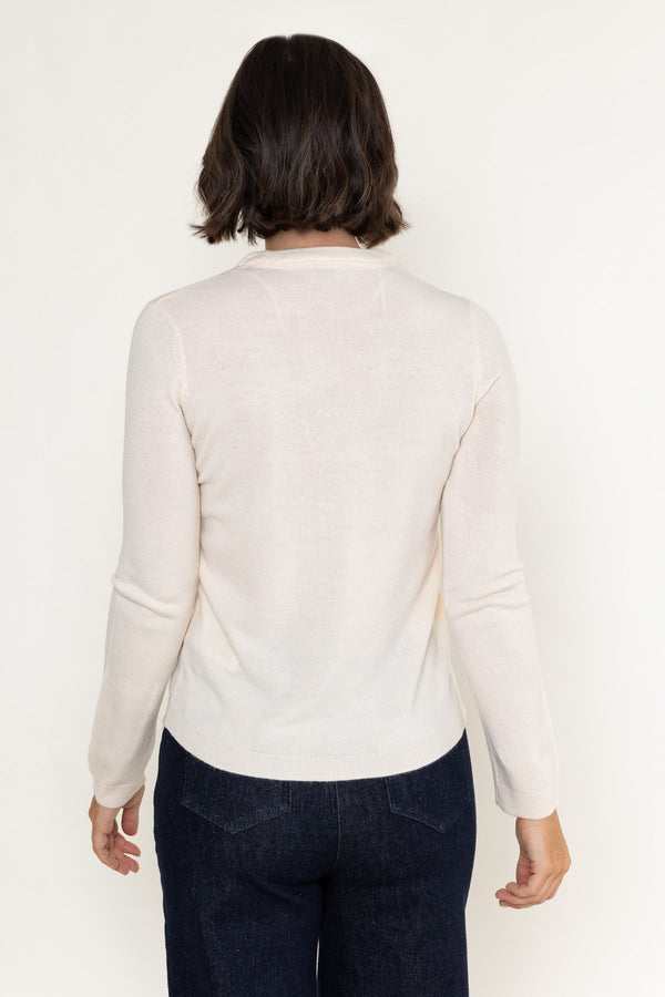 Carraig Donn Cream Knitted Crew Neck Long Sleeve Jumper