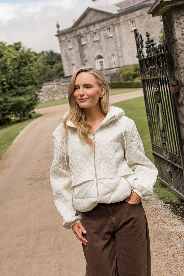 Carraig Donn Cream Nylon Textured Quilted Hooded Zip Jacket