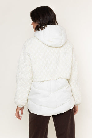Carraig Donn Cream Nylon Textured Quilted Hooded Zip Jacket