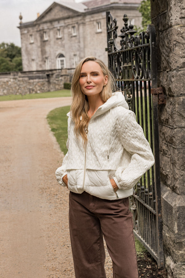 Carraig Donn Cream Nylon Textured Quilted Hooded Zip Jacket
