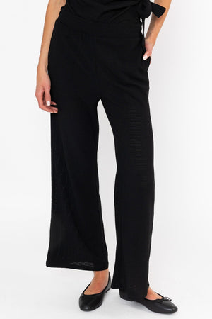 Carraig Donn Crinkle Wide Leg Trousers