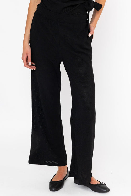Carraig Donn Crinkle Wide Leg Trousers