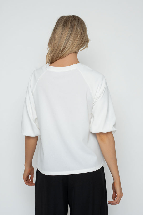 Carraig Donn Ecru Boxy Bow 3/4 Sleeve Top