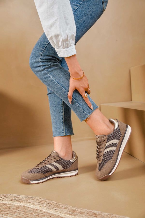 Brown Retro Stripe Metallic Detail Trainers