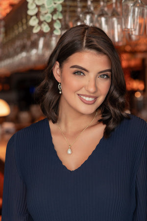 Carraig Donn Faux Pearl Pendant Necklace