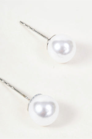 Carraig Donn Faux Pearl Round Stud Earrings
