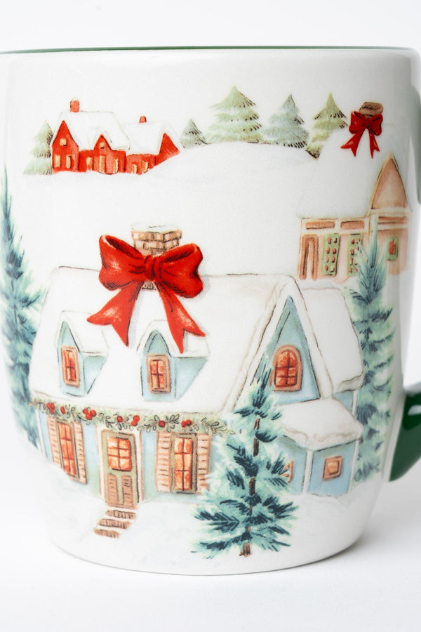 Carraig Donn Festive Scene Christmas Mug
