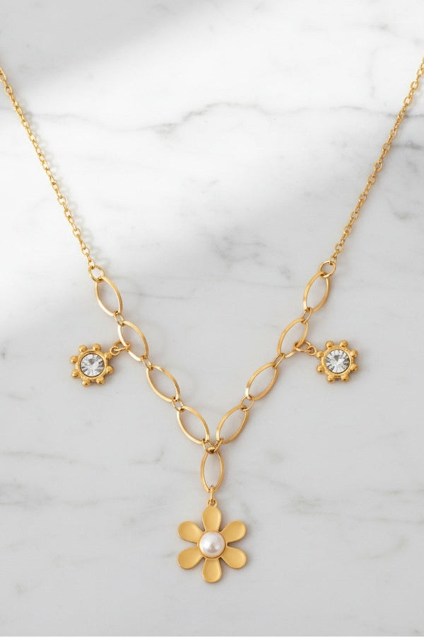 Carraig Donn Floral Charm Necklace